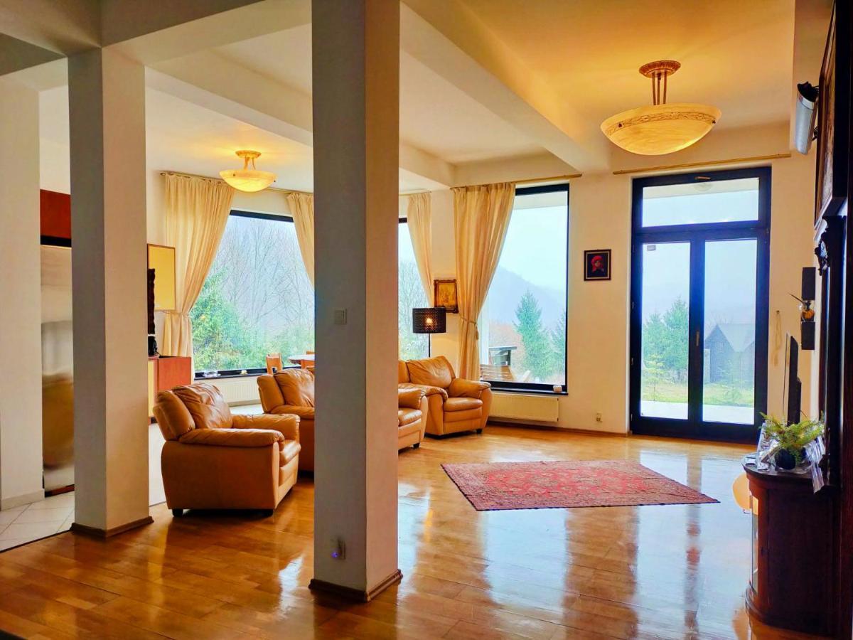 Villa & Spa 4Temporadas - Plaiul Foii Zărneşti Eksteriør bilde